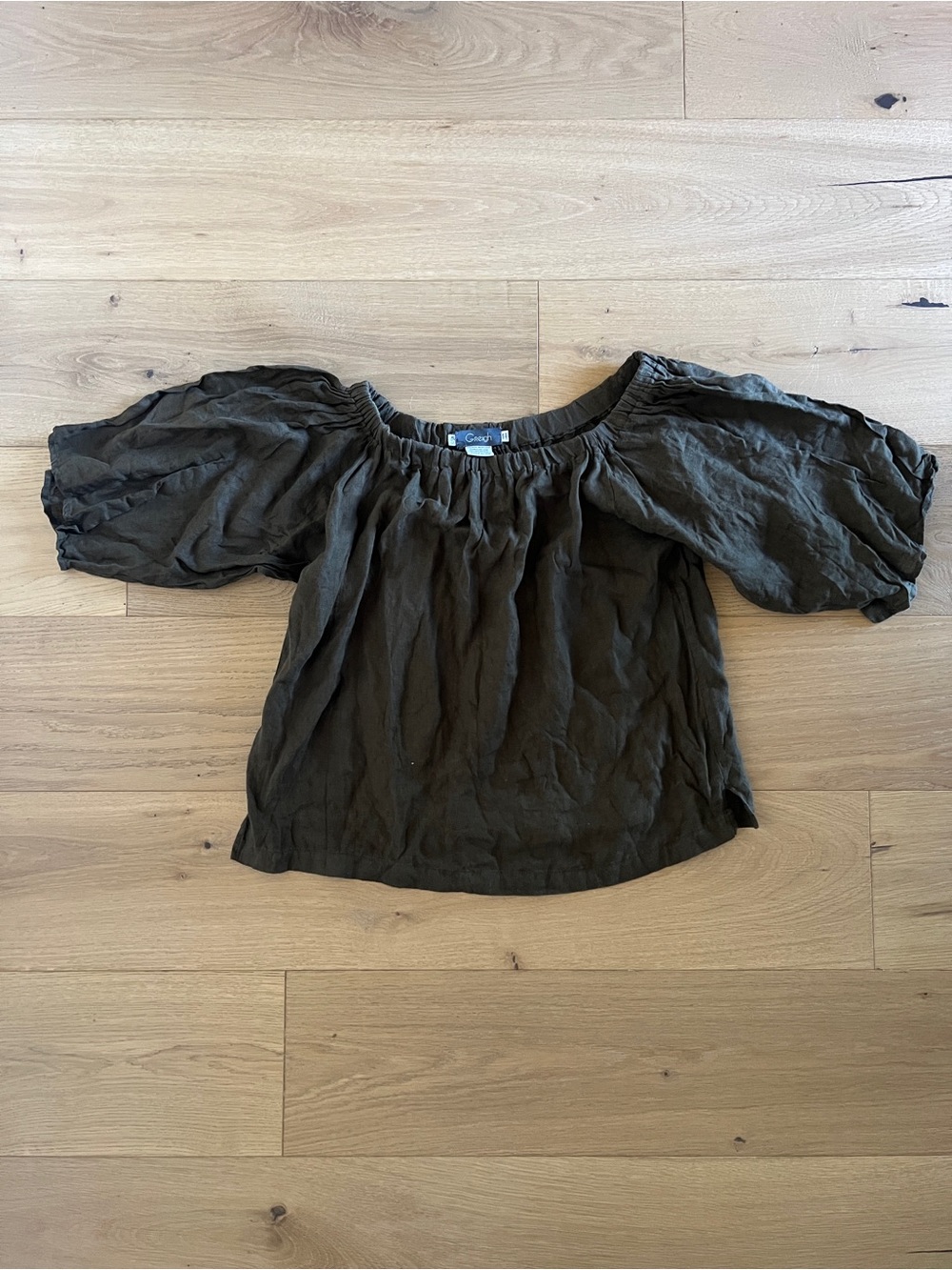 Linen Off-Shoulder Flutter Sleeve Top in Olive